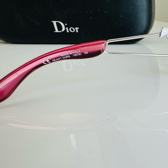 LIKE NEW🍒 Authentic Dior heart core Swarovski rimless pink sunglasses - Picture 11 of 12